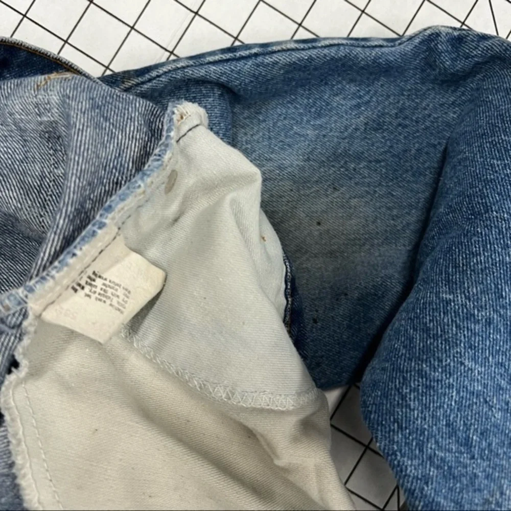 Levi’s orange tag VNTG paper tag destroyed and grunged sz 34 jeans A8